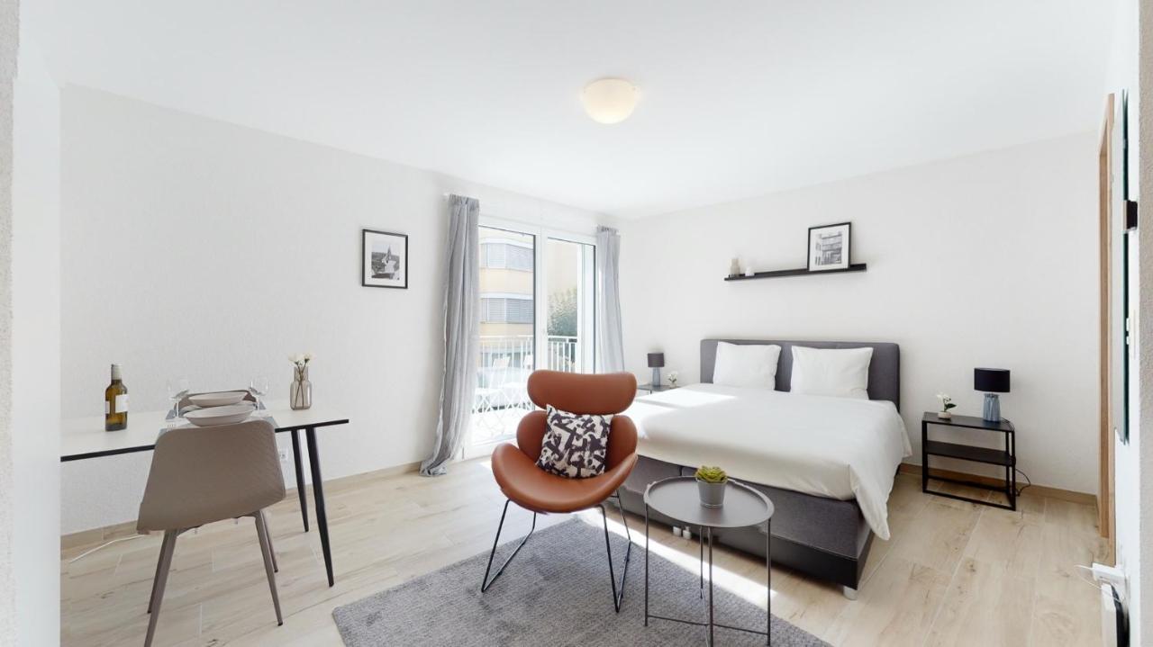 Nonanteneuf Appart Hotel Aigle - Contactless Check-In Bagian luar foto