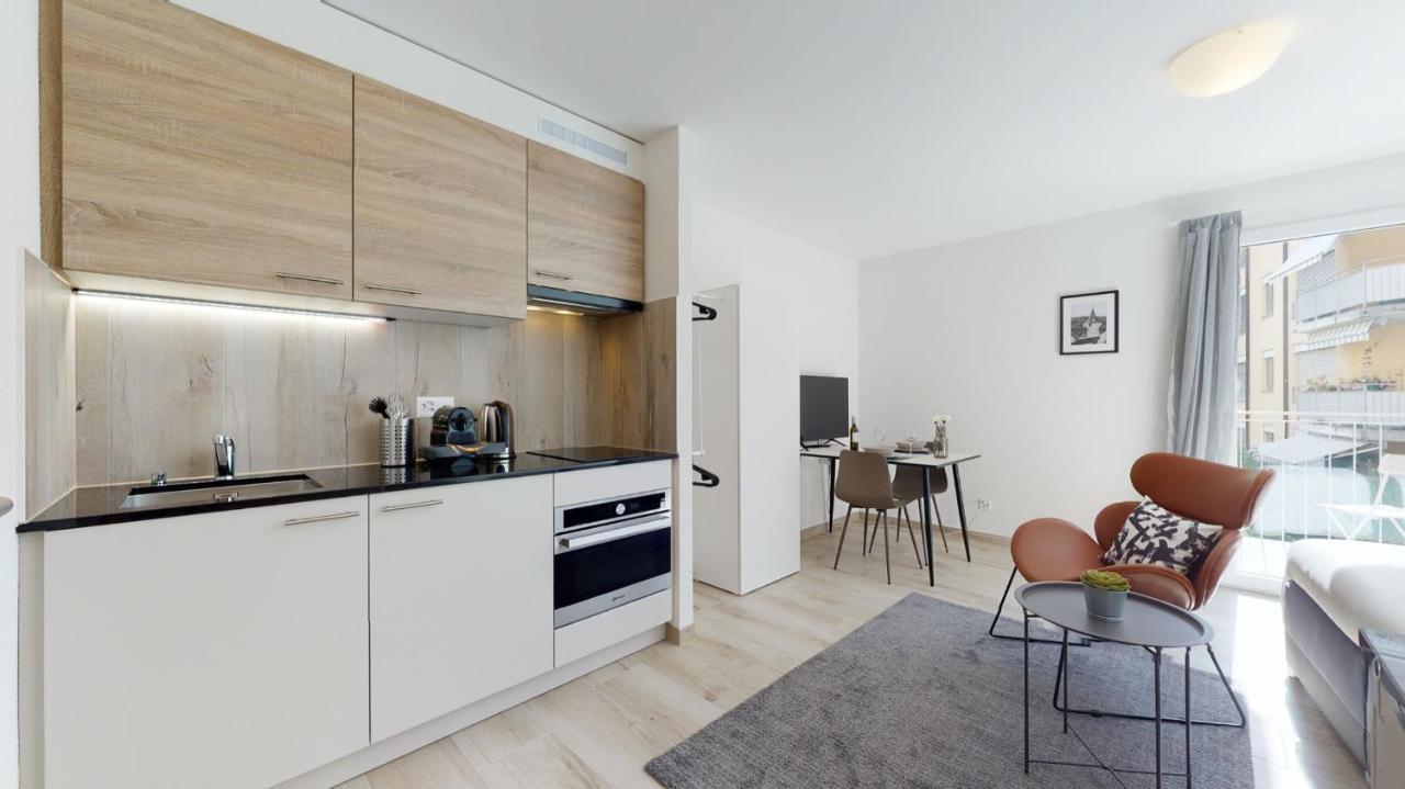 Nonanteneuf Appart Hotel Aigle - Contactless Check-In Bagian luar foto