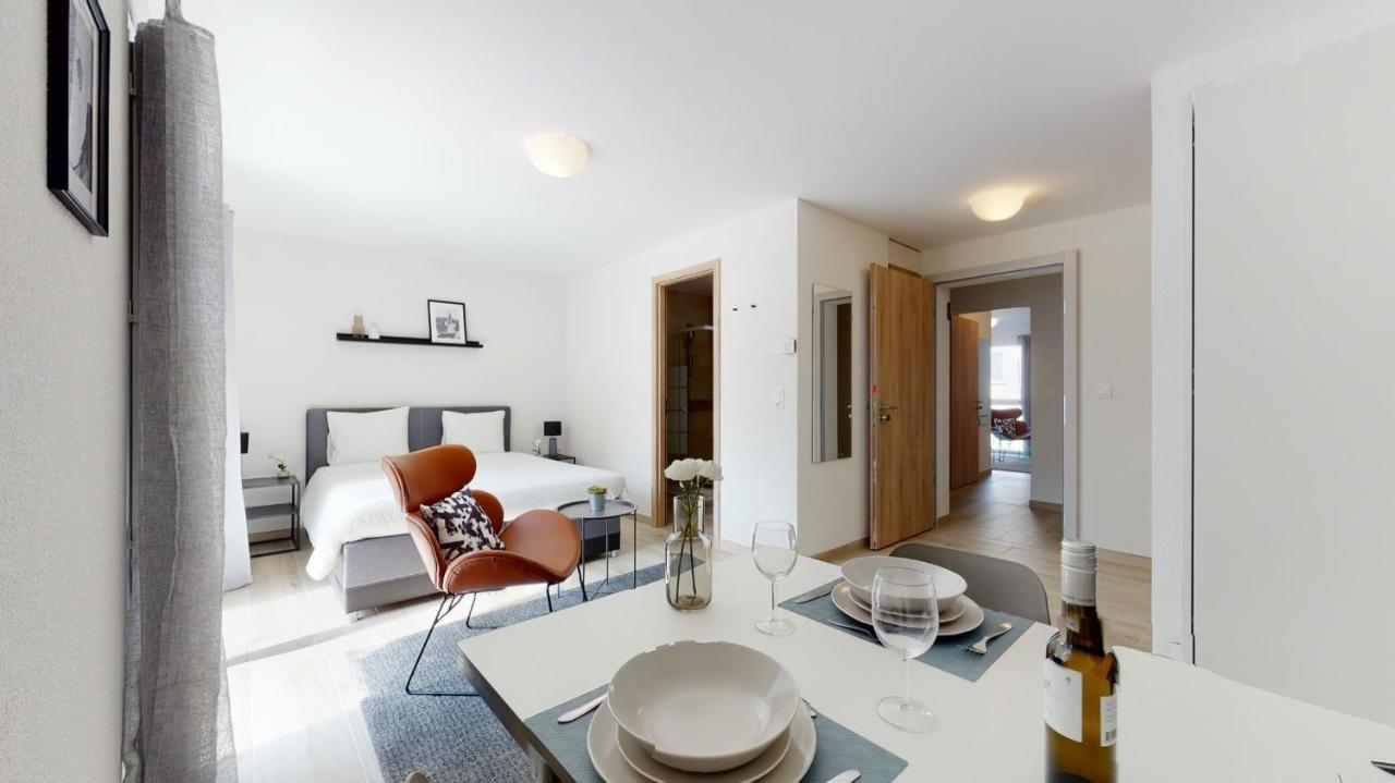 Nonanteneuf Appart Hotel Aigle - Contactless Check-In Bagian luar foto