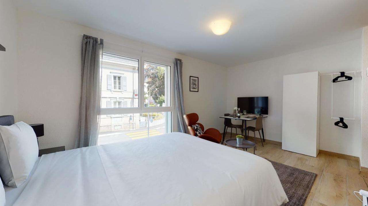 Nonanteneuf Appart Hotel Aigle - Contactless Check-In Bagian luar foto