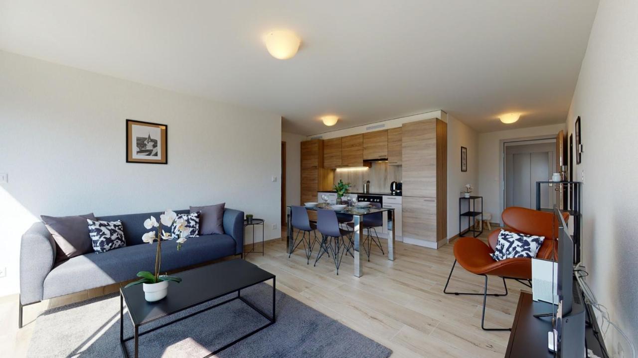 Nonanteneuf Appart Hotel Aigle - Contactless Check-In Bagian luar foto