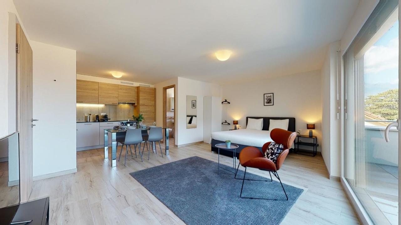 Nonanteneuf Appart Hotel Aigle - Contactless Check-In Bagian luar foto